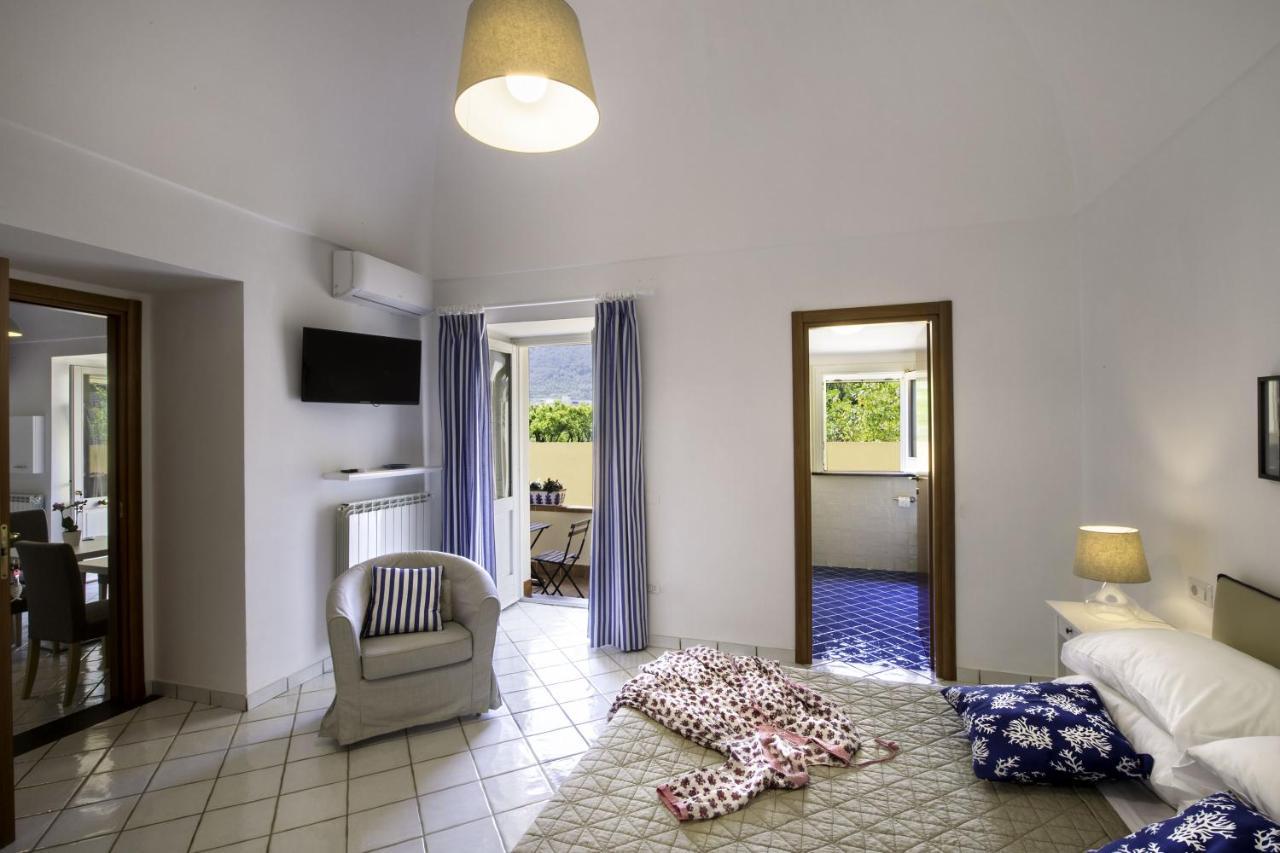 Casa Assunta B&B Vico Equense Eksteriør bilde