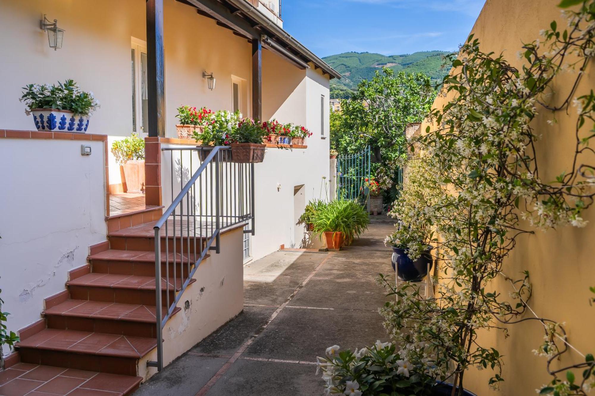 Casa Assunta B&B Vico Equense Eksteriør bilde